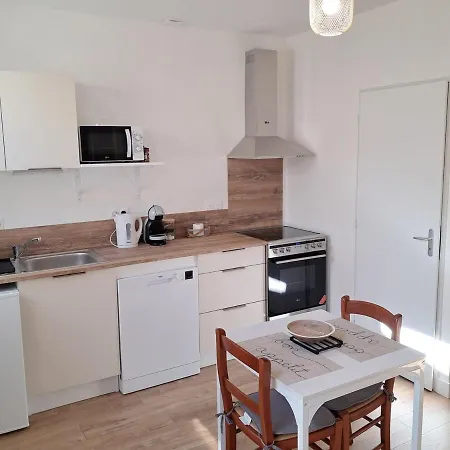 Apartment 3 Cozy Proche Du Centre Rochefort (Charente-Maritime)