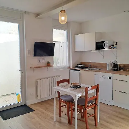 3 Cozy Proche Du Centre * Rochefort (Charente-Maritime)
